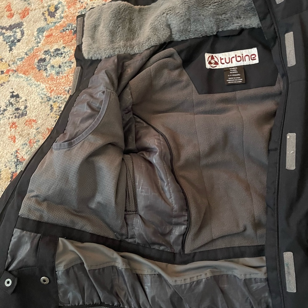 Turbine ski/snowboard jacket - Picture 3 of 4